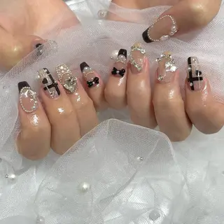 ネイル ＿WHITE+南海難波店所属・_WHITE+ 南海難波店のネイルデザイン