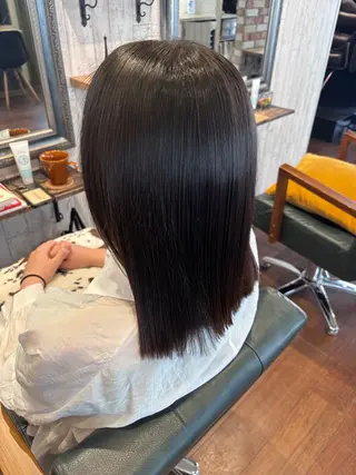 ミディアム 齋藤 瑞樹のヘアスタイル