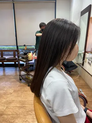 ロング カラー サプリームヘア 飯田みち瑠のヘアスタイル