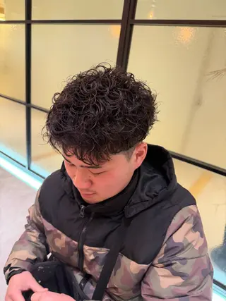 パーマ メンズ AVANCE. 玉置日向我のヘアスタイル