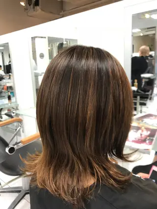 ミディアム カラー 大石 さやかのヘアスタイル