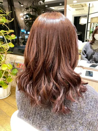 セミロング 艶感🫧透明感カラー YUKARIのヘアスタイル