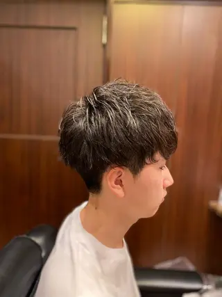 ミディアム 齋藤 大晟のヘアスタイル