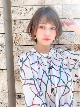ショート 赤み消し韓国ヘア レイヤー縮毛🤍渡邉のヘアスタイル