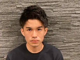 ショート パーマ メンズ 浅見 天翔のヘアスタイル