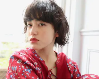 ショート カラー レイヤーカット✂️ 横浜No1♡下鳥翔子のヘアスタイル