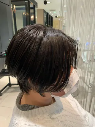 ショート 高槻裕二 ショートボブ縮毛矯正のヘアスタイル