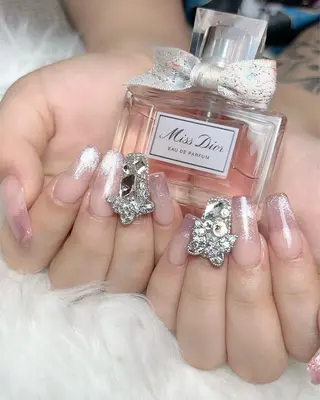 ネイル Feel ‪‪☺︎‬Yuriaのネイルデザイン