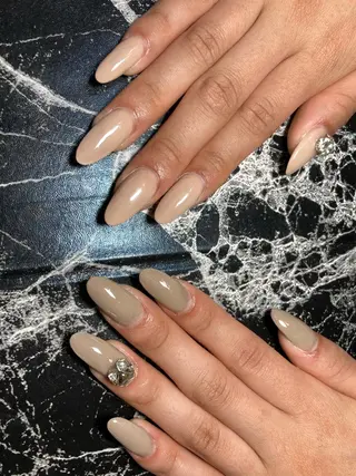 ミディアム ネイル ✴︎ Delightのネイルデザイン