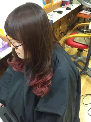 ロング 雪上 章のヘアスタイル