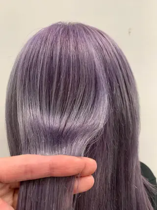 ミディアム サイレント美容師 アイリィのヘアスタイル