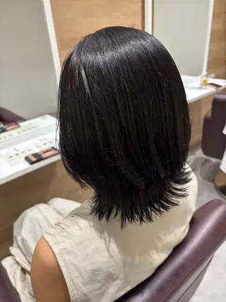ミディアム 長岡 明音のヘアスタイル