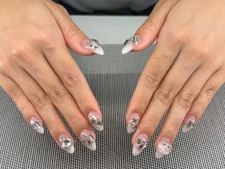ネイル See.u モモ（南浦和）のネイルデザイン