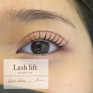 マツエク・マツパ Ali'i YURIの眉毛・アイブロウイメージ