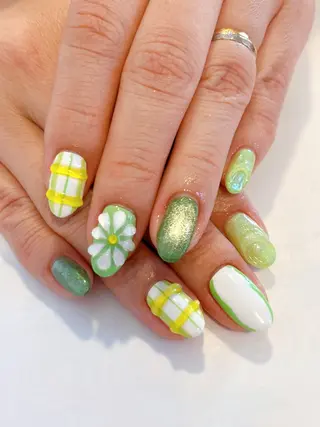 ネイル NAIL SALON ｔｏｇｇｙのネイルデザイン