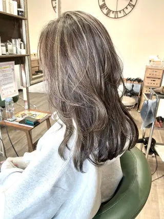 ロング カラー jolie amieのヘアスタイル