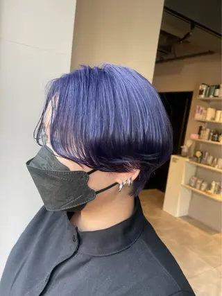 ショート カラー ブリーチ👩🦳/ ✂︎MANAMIのヘアスタイル