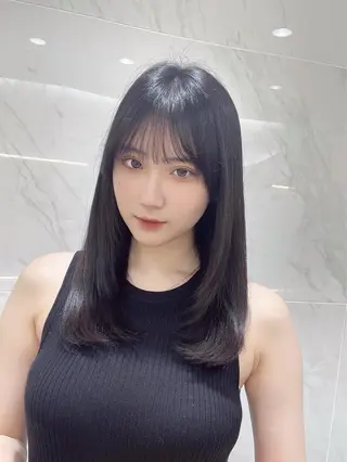 ミディアム 中顔面短縮 顔まわり新田大翔のヘアスタイル