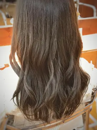 カラー ✨✨髪質改善美容師 りゅーじ🦔🦔のヘアスタイル