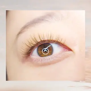 マツエク・マツパ U_la [ウーラ] 片岡の眉毛・アイブロウイメージ