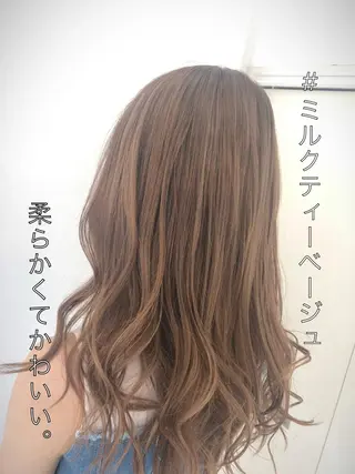 ロング カラー 白髪ぼかしハイライト めさきすずなのヘアスタイル