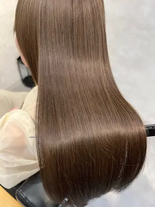 ロング カラー LOANA  MIDORINO所属・カラーモデル/ つくば市みどりののヘアスタイル