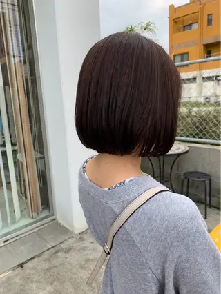 カラー TERUYA shionのヘアスタイル