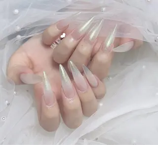 ネイル 𝐲𝐮𝐦𝐢🎀 長さ出しデザイン専門のネイルデザイン