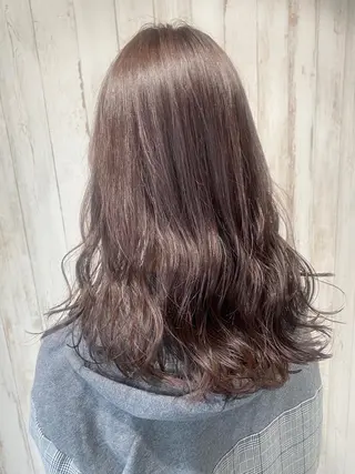 セミロング 【髪質改善・矯正 ・ハイライト】ハナカのヘアスタイル