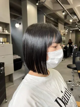 ミディアム カラー a keikaのヘアスタイル