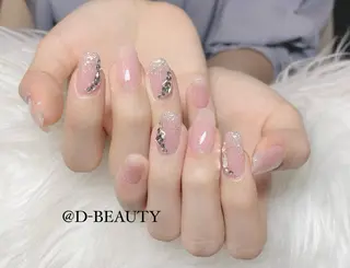 ネイル D-BEAUTY Nailsalonのネイルデザイン