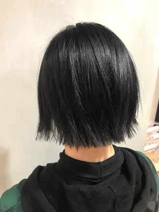 ショート カラー 田邉 真之助のヘアスタイル