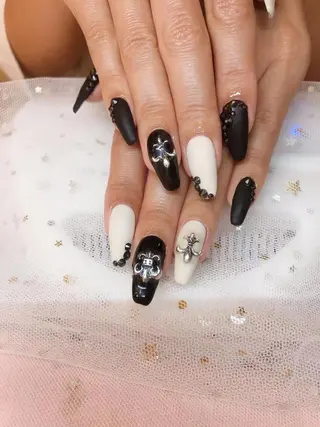 ネイル エムズ エムズのマツエク・マツパデザイン