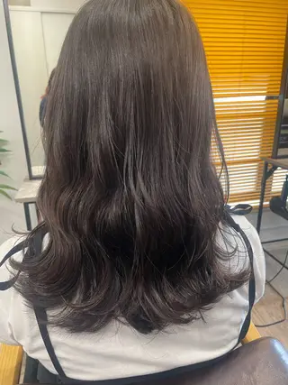 ミディアム nalu新宿所属・🦋春山 さとみ🦋のヘアスタイル