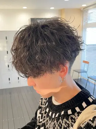 ミディアム パーマ メンズ 透明感カラー/艶感/ メンズパーマ/福島のヘアスタイル