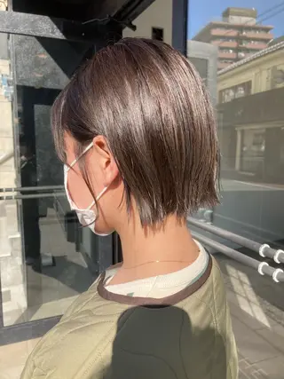 ショート カラー 前田 雄のヘアスタイル