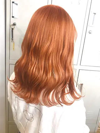 ミディアム カラー leben serikaのヘアスタイル