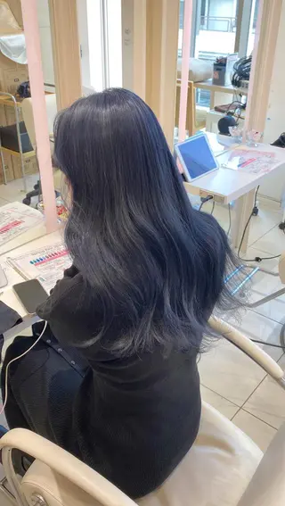ロング カラー mako︴ Euphoriaのヘアスタイル