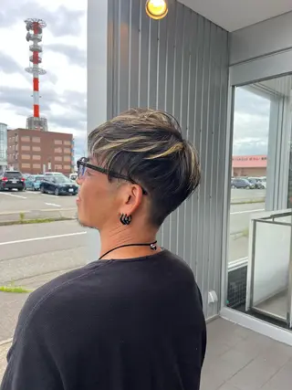 ショート カラー メンズ 多河 遥のヘアスタイル