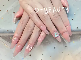ネイル D-BEAUTY Nailsalonのネイルデザイン