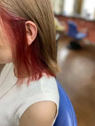 カラー masa ディレクターのヘアスタイル