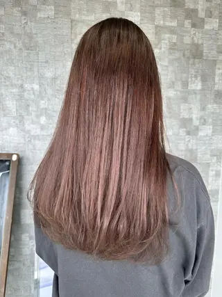 ロング カラー 岩村 夏姫のヘアスタイル