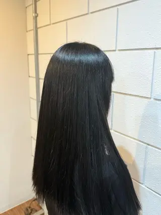 ロング カラー ハセガワ マヒロのヘアスタイル