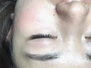 iji ‪ ̖́-‬のマツエク・マツパデザイン