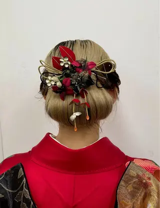 ミディアム ヘアアレンジ タナカ カナ🫧のヘアスタイル