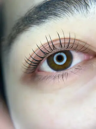 マツエク・マツパ 新スタッフ MIYUKIの眉毛・アイブロウイメージ