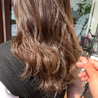 セミロング 仁和山 健汰のヘアスタイル