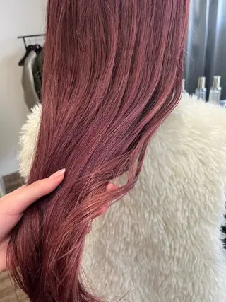 ロング yanagisako chihiroのヘアスタイル