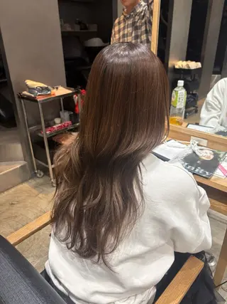 ロング カラー Inity心斎橋/ クルミのヘアスタイル