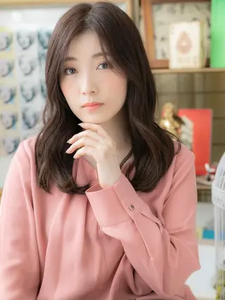 セミロング 出川 宙☘️のヘアスタイル